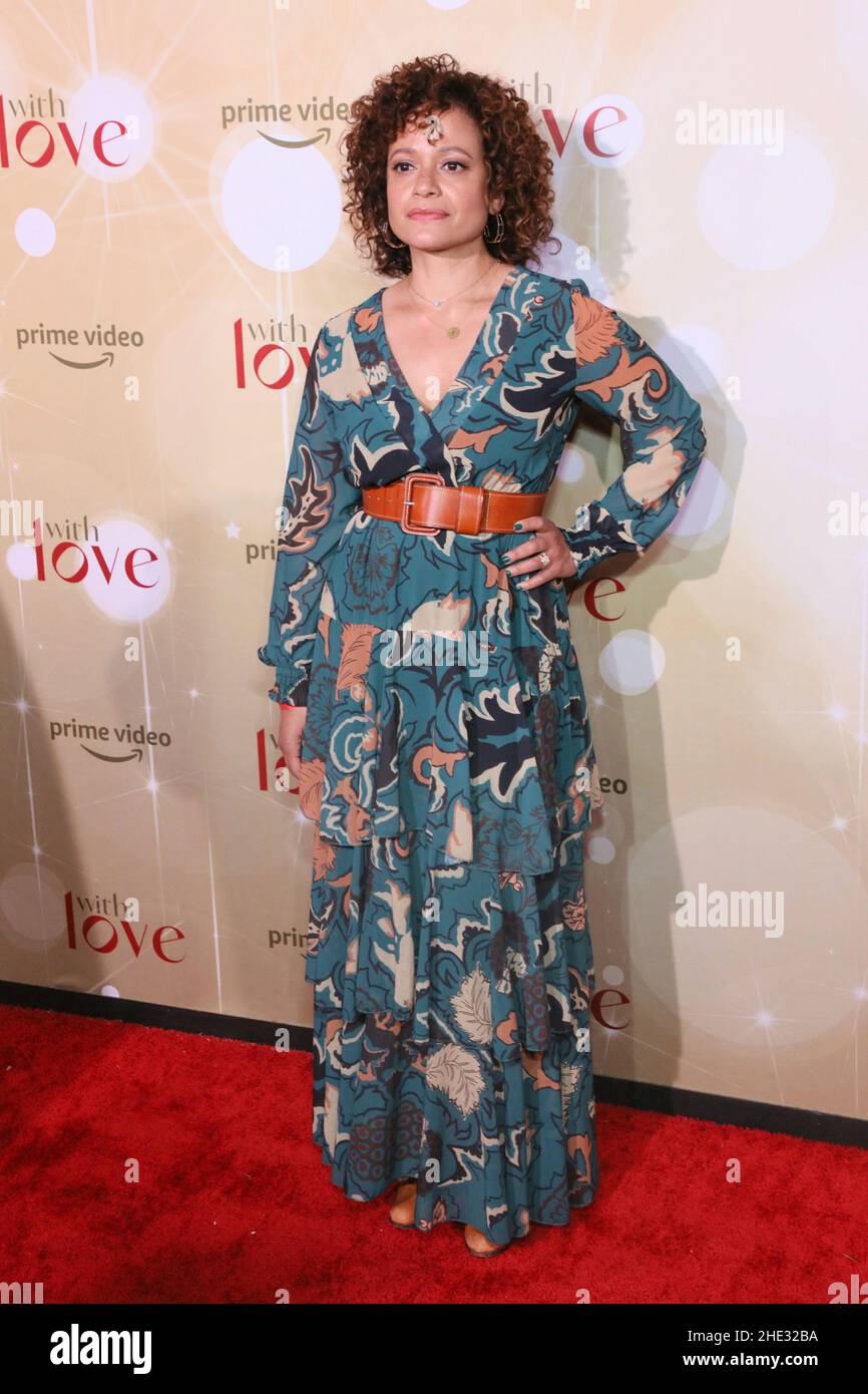 Los Angeles - CA - 20211209 The cast and other celebrities arrive for ...