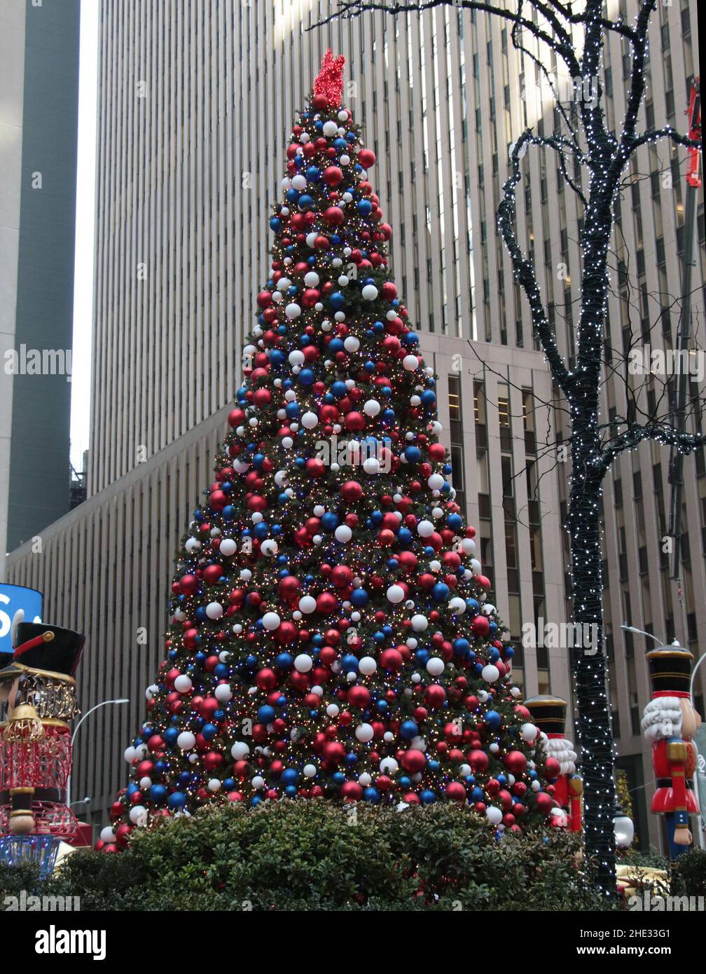 New York NY 20211217FOX News Christmas Tree Completely Restored