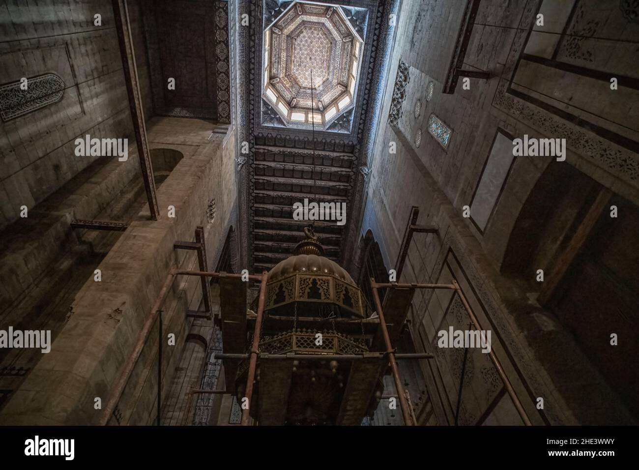 The tall ceiling dome and hanging chandelier in Mosque al Rifai in Cairo, Egypt. Stock Photo