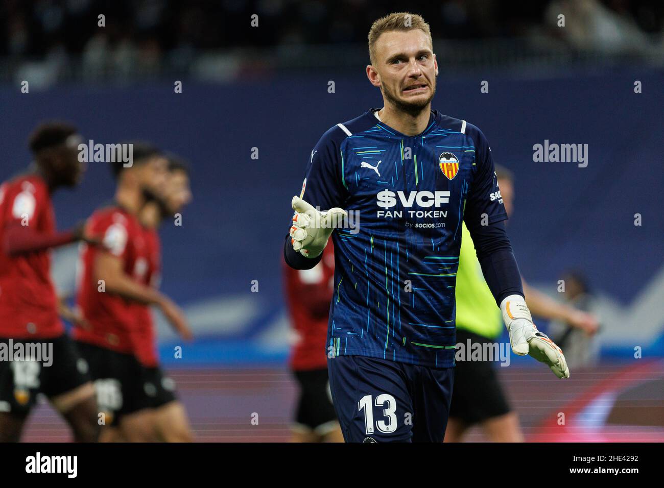 Madrid, Spain. 08th Jan, 2022. Jasper Cillessen of Valencia CF during the La Liga match between Real Madrid and Valencia CF at Santiago Bernabeu Stadium in Madrid, Spain. Credit: DAX Images/Alamy Live News Stock Photo