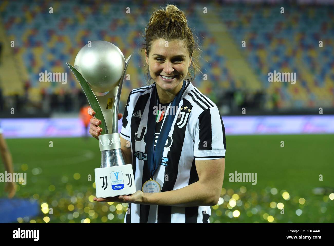 Frosinone, Italy , 08 January , 2022 Pictured left to right, Cristiana Girelli of Juventus woman with cup during woman football supercup final match Juventus v Milan Credit: Massimo Insabato/Alamy Live News Stock Photo