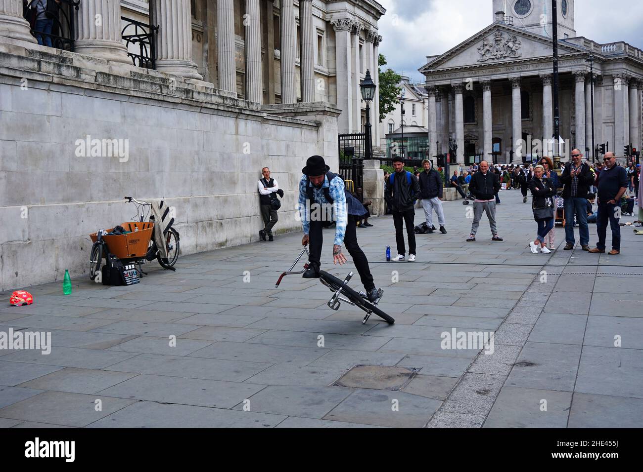 Street performer in Trafalgar Square, Central London, England. Stock Photo