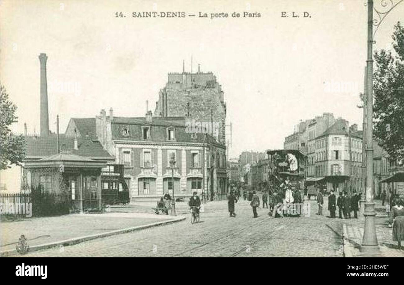 Saint Denis, Porte de Paris Stock Photo Alamy