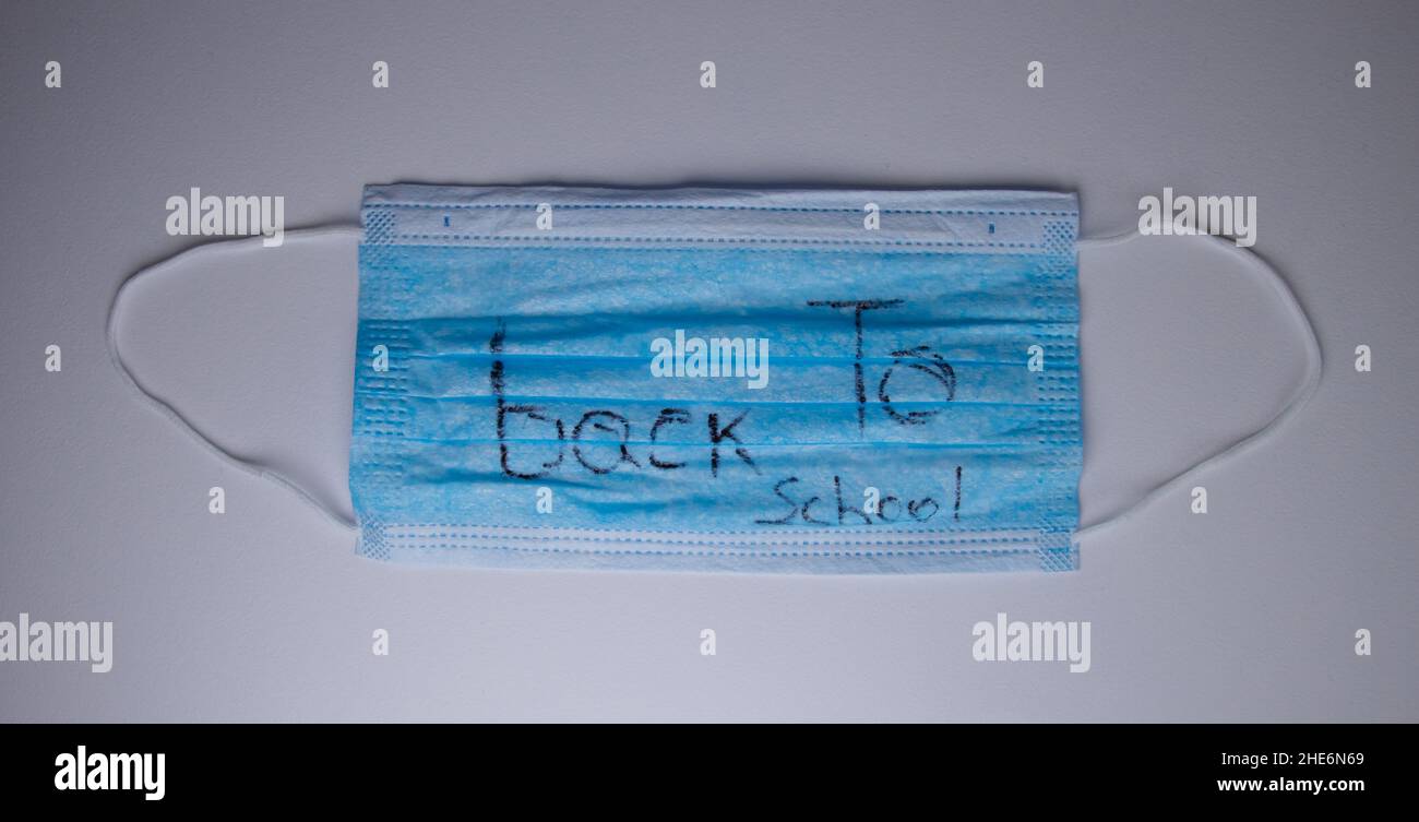 School mask campus classroom hi-res stock photography and images - Alamy