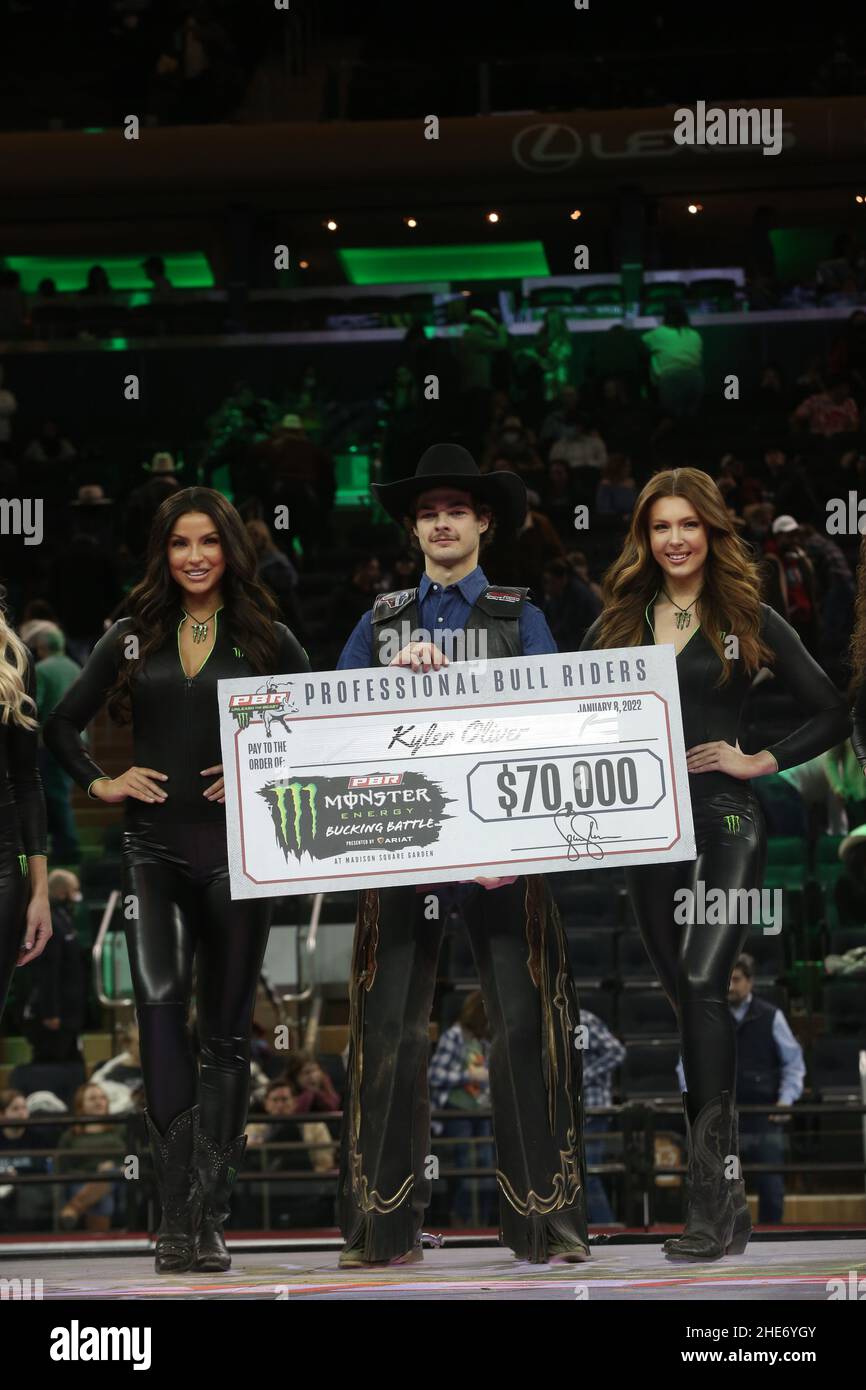 Bull Rider Kyler Oliver Wins 2022 PBR Unleash The Beast Event