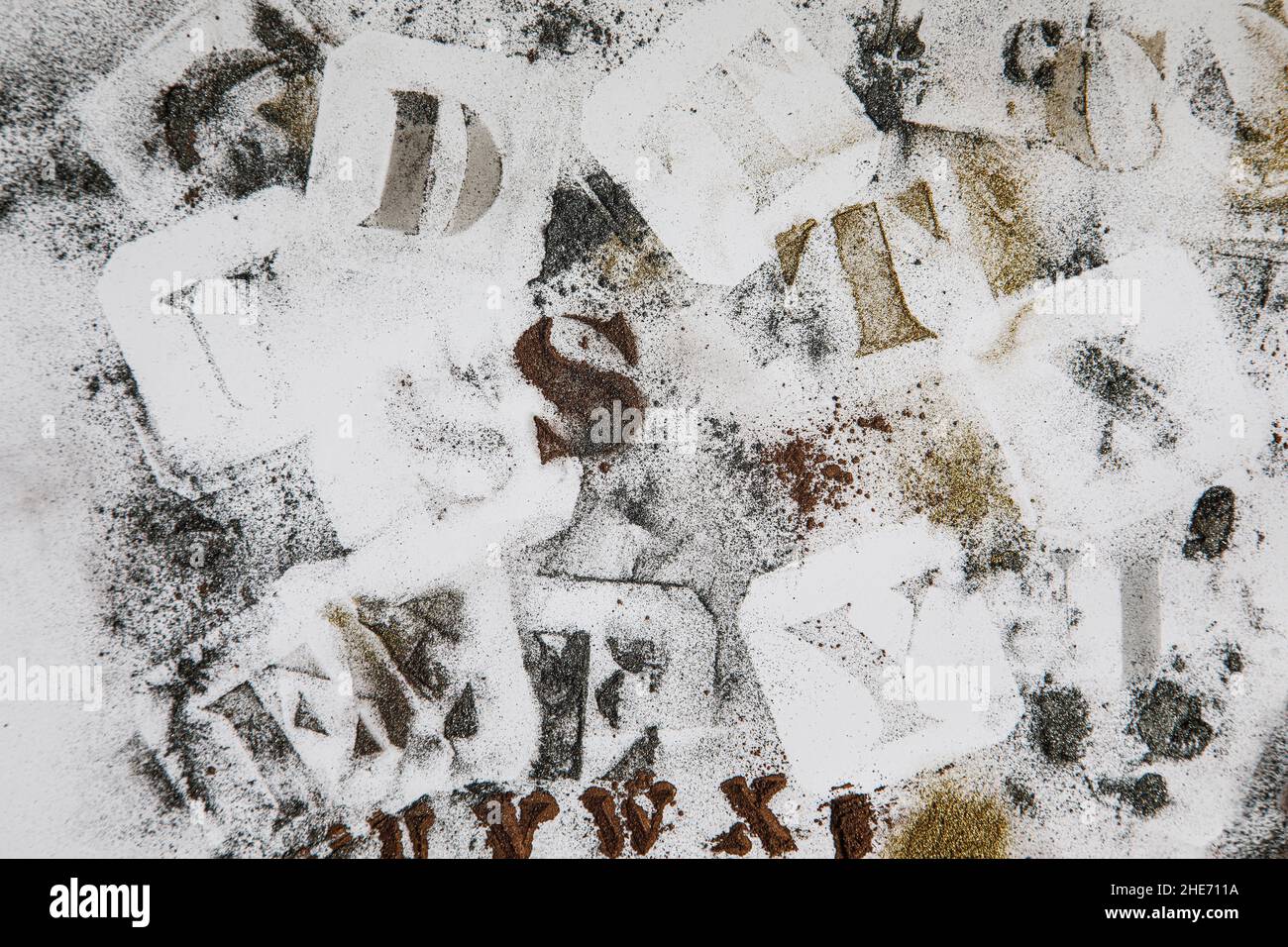 Stencils hi-res stock photography and images - Alamy