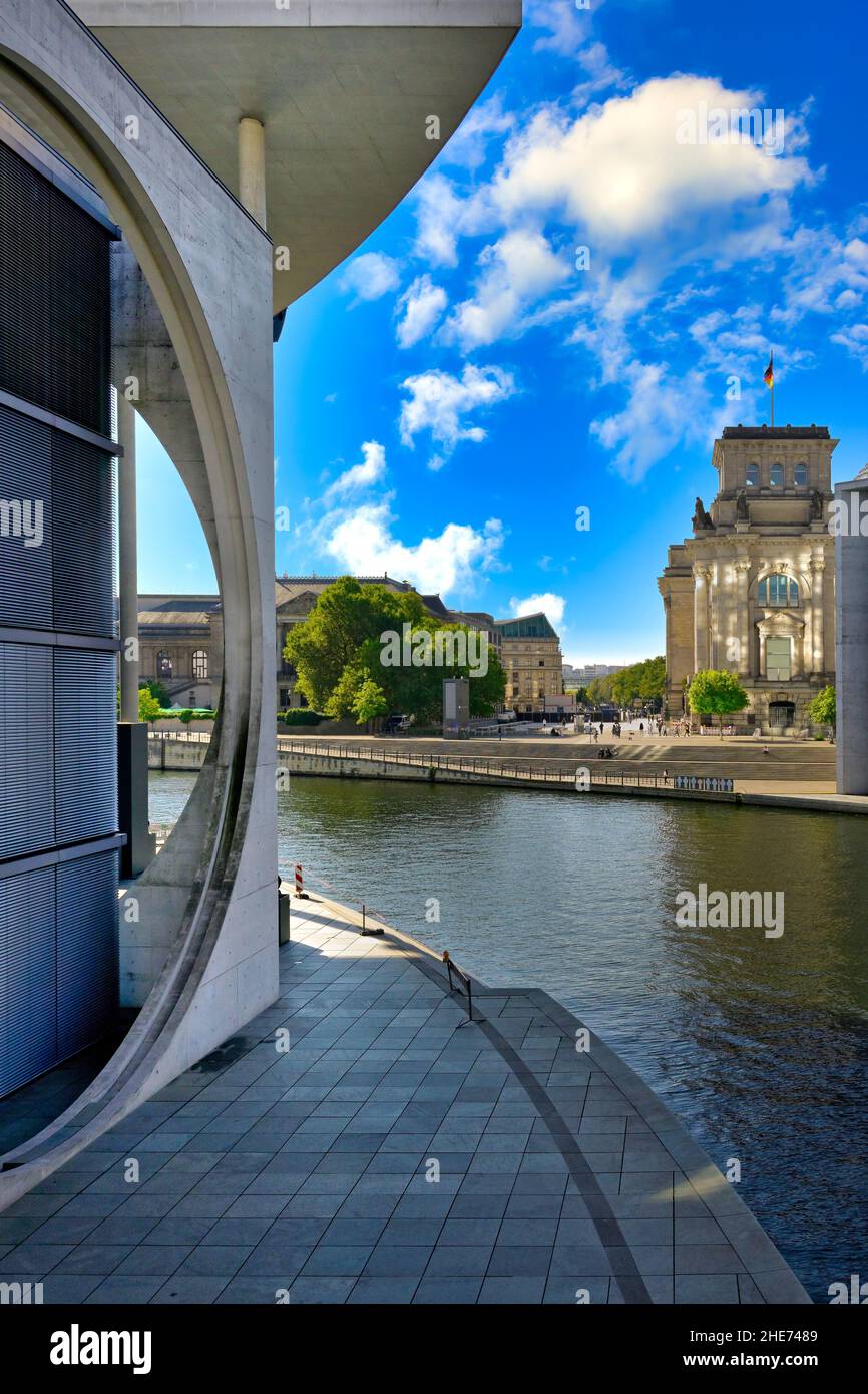 Marie Elisabeth Lueders building in Parliament complex, Government district in Berlin Mitte, Berlin, Germany Stock Photo