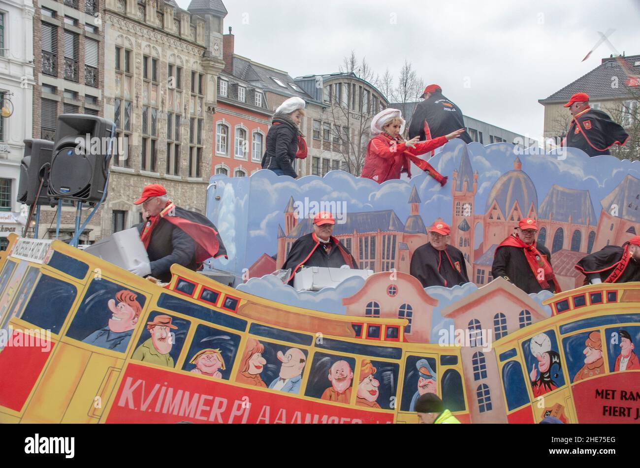 The Aachen Rose Monday procession in the carnival in front of the historic town hall Stock Photo