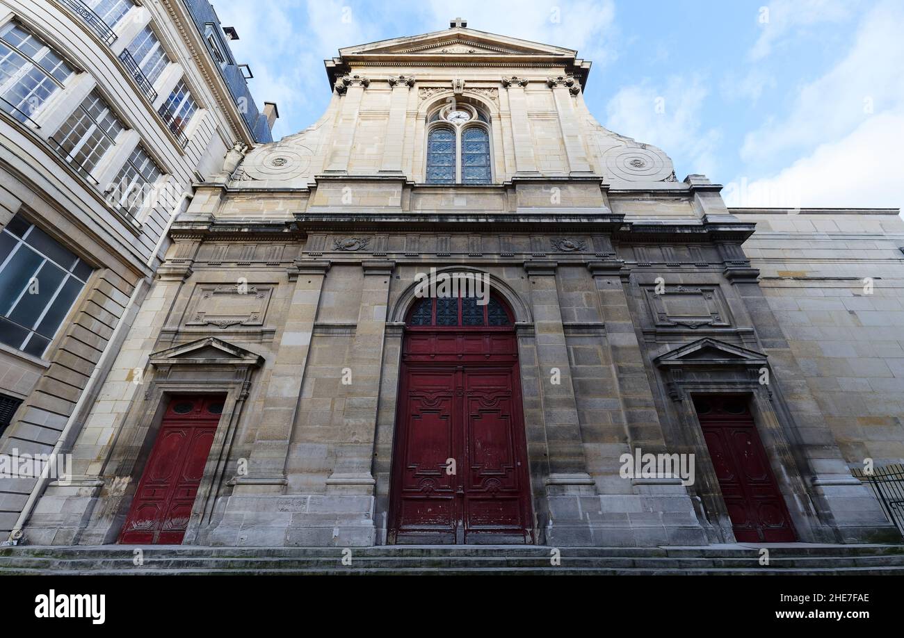 Notre-Dame des Blancs-Manteaux is a Roman Catholic parish church in Le  Marais, 4th arrondissement of Paris Stock Photo - Alamy