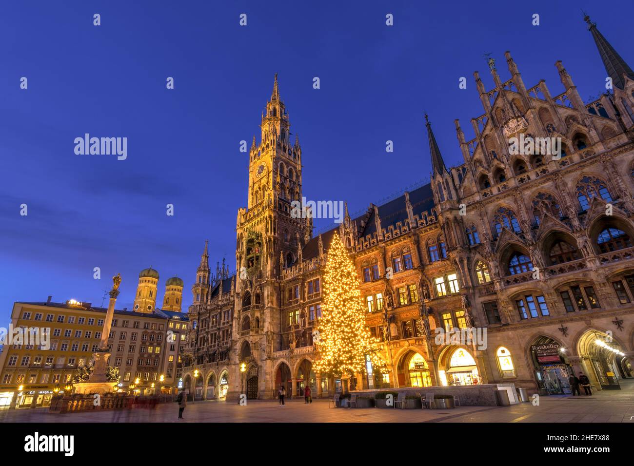 Town hall on Marienplatz at Christmas time, Munich, Bavaria, Germany Stock Photo