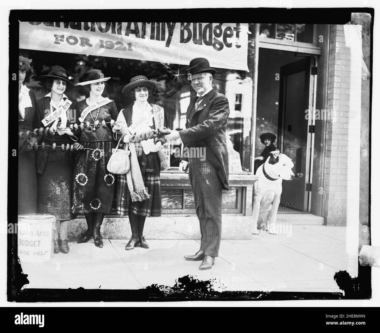 Vintage salvation army hires stock photography and images Alamy