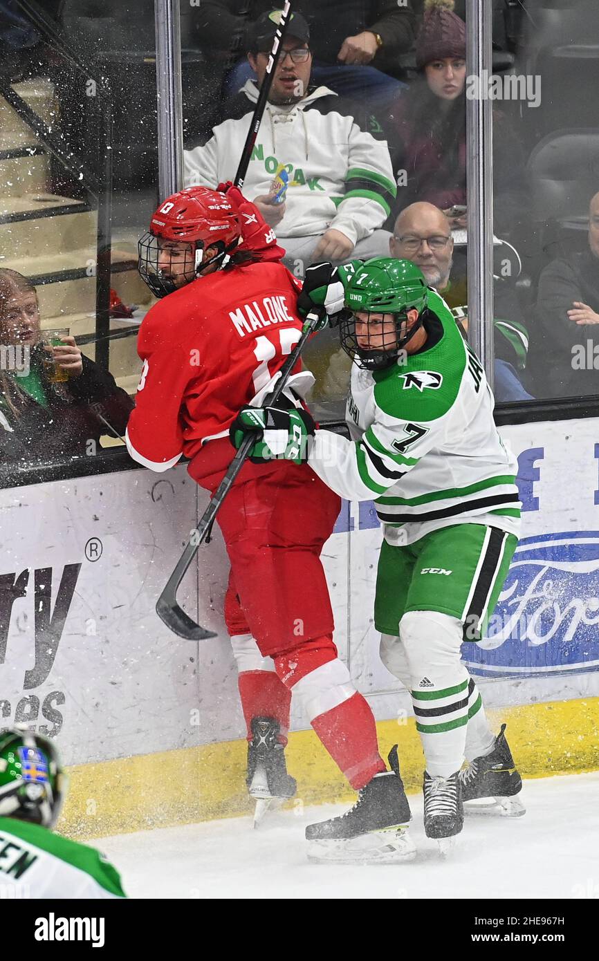 North Dakota Fighting Hawks Defenseman Chris Jandric 7 Checks Cornell north-dakota-fighting-hawks-defenseman-chris-jandric-7-checks-cornell