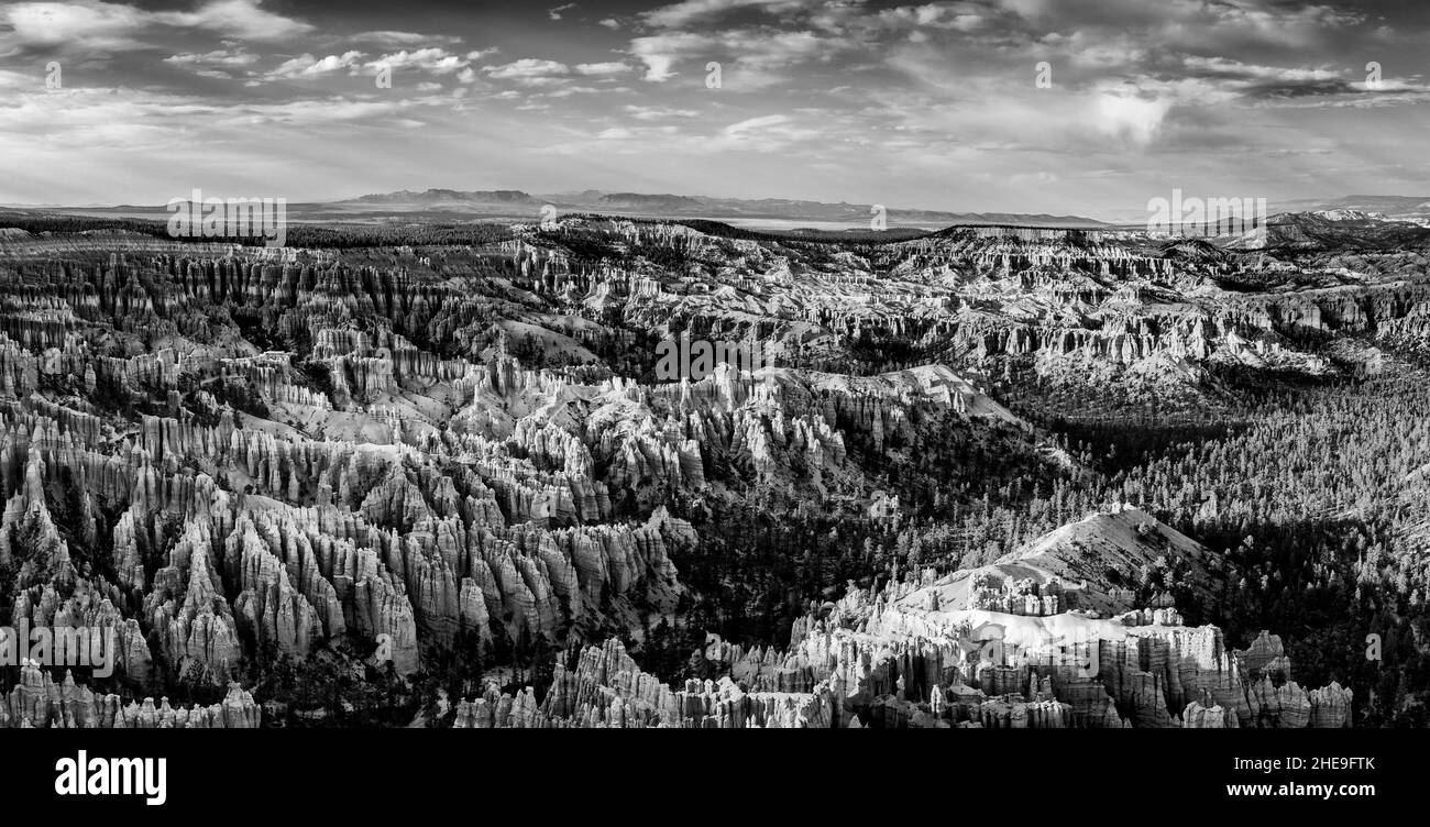USA, Utah, Bryce Canyon National Park, Panoramic view from Bryce Point (bw) Stock Photo