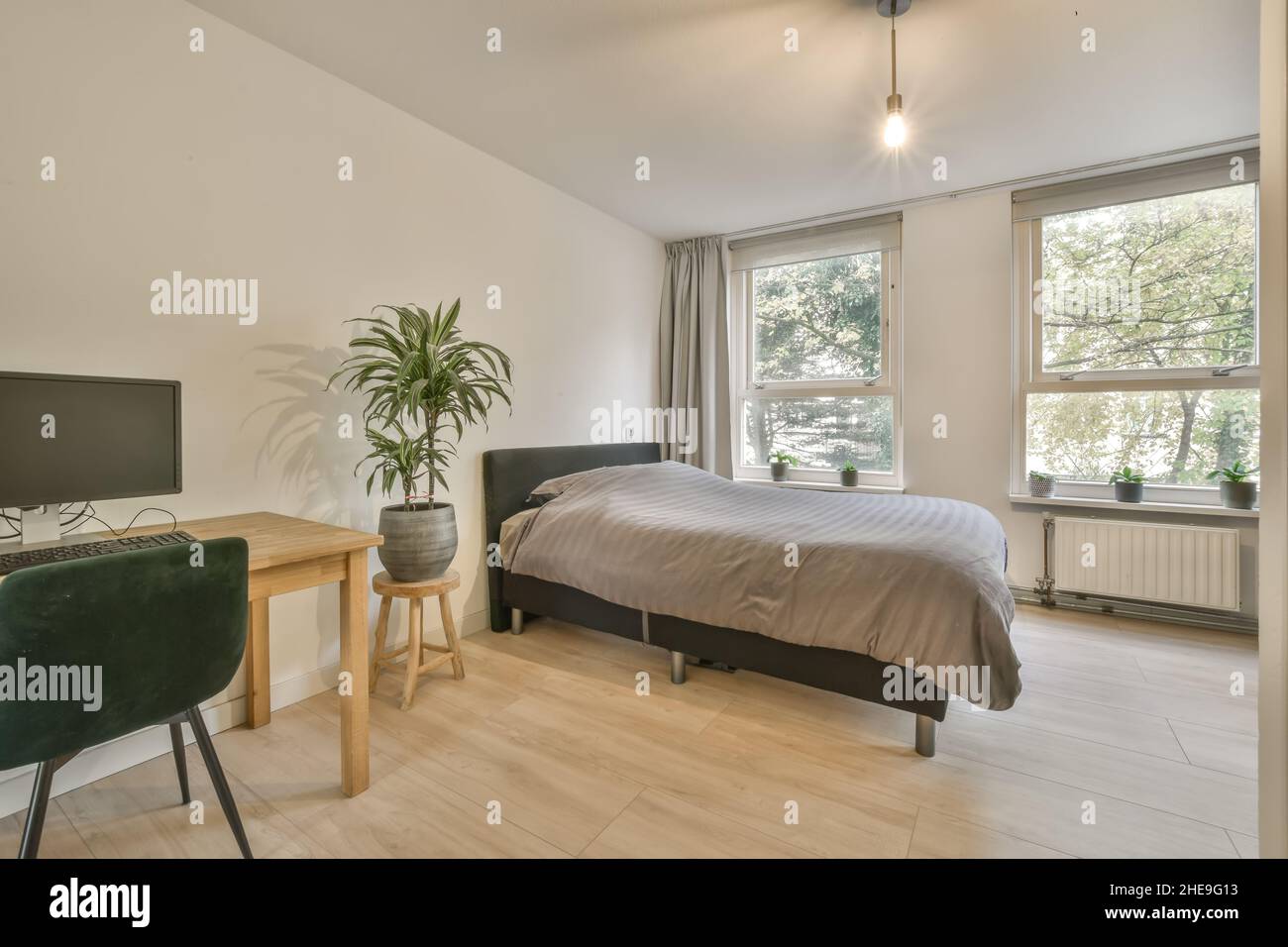 Interior of a cozy and bright bedroom with beautiful decoration Stock ...