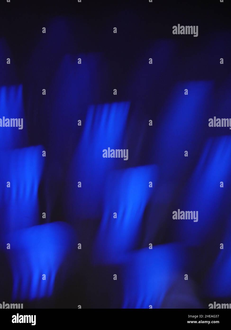 Blue background bokeh hi-res stock photography and images - Alamy