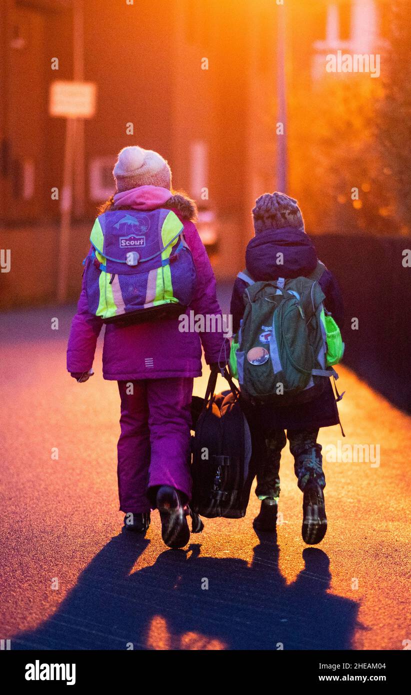 Lower elementary school hires stock photography and images Alamy