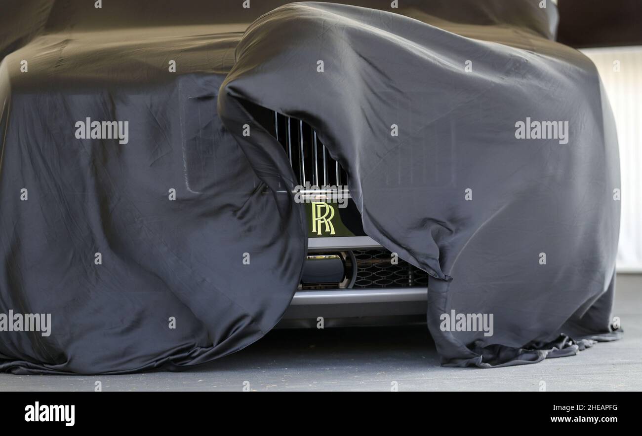 File photo dated 22/09/20 of Rolls-Royce unveiling the Ghost car during the media day for the Salon Prive Concours d'Elegance at Blenheim Palace in Oxfordshire. Rolls-Royce Motor Cars achieved a record year for sales in 2021, driven by the Ghost model. The BMW-owned firm said it delivered 5,586 cars last year, up 49 percent on 2020. Issue date: Monday January 10, 2022. Stock Photo