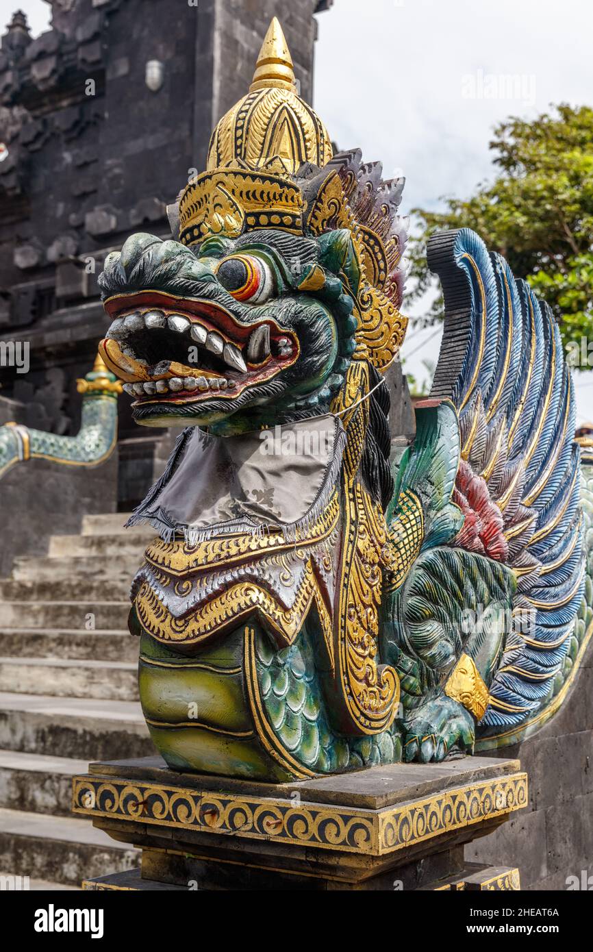 Dragon (naga) guardian statue at Balinese Hindu sea temple (Pura Segara