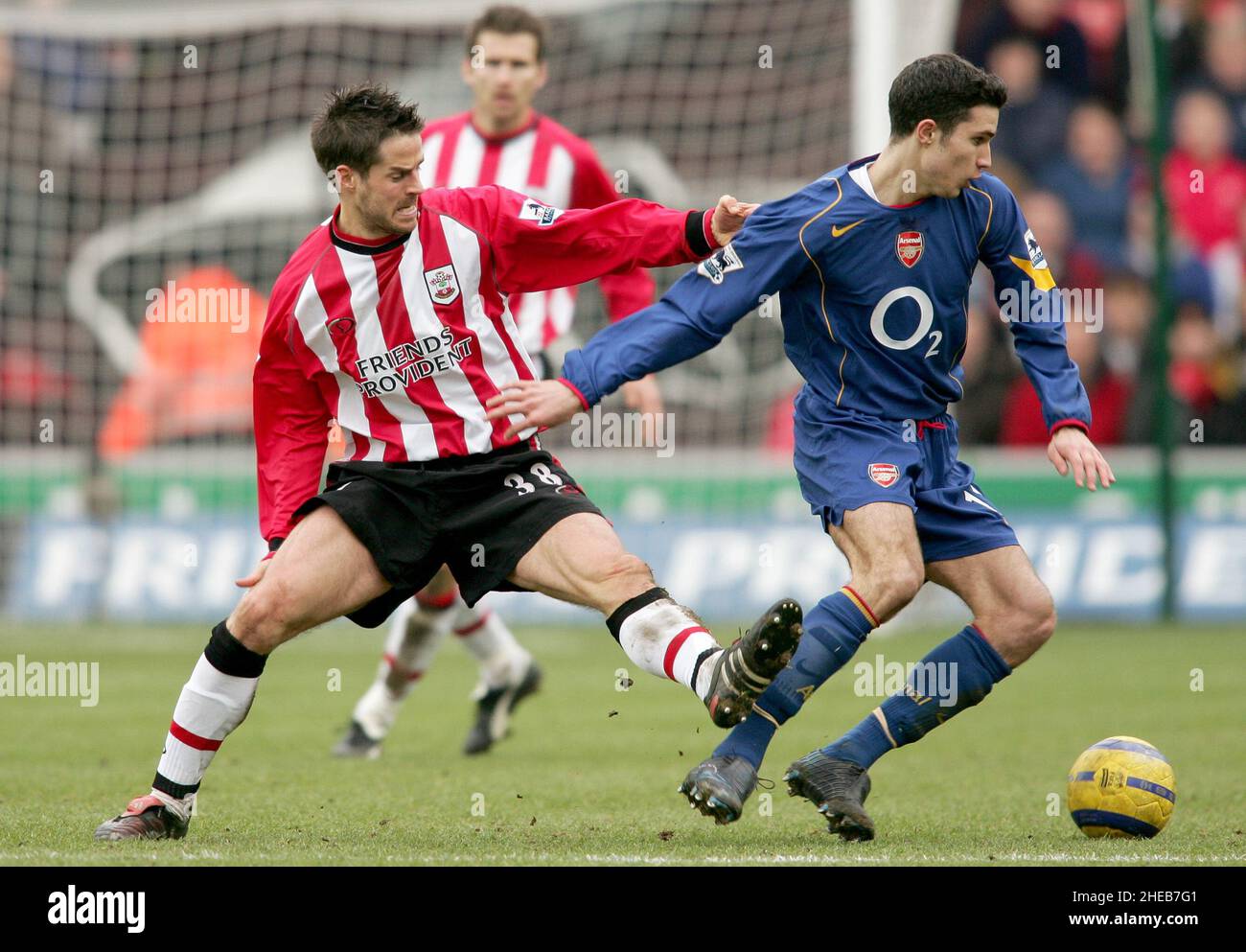 Arsenal  v Southampton  26TH FEB 05 SCORE 1-1 DRAW  JAMIE REDKNAPP Robert Van Persie     This image is bound by Dataco restrictions on how it can be used. EDITORIAL USE ONLY No use with unauthorised audio, video, data, fixture lists, club/league logos or “live” services. Online in-match use limited to 120 images, no video emulation. No use in betting, games or single club/league/player publications Stock Photo