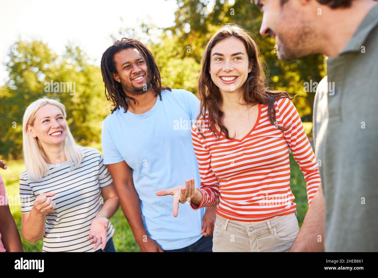Group people diversity park hi-res stock photography and images - Alamy