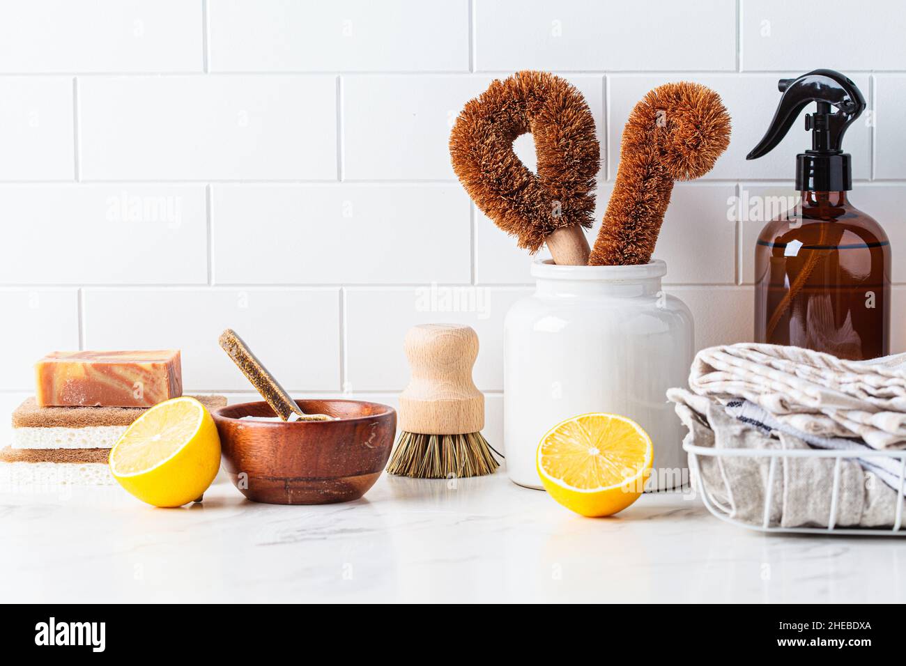 Eco home cleaning accessories. Natural brushes, sponges and organic