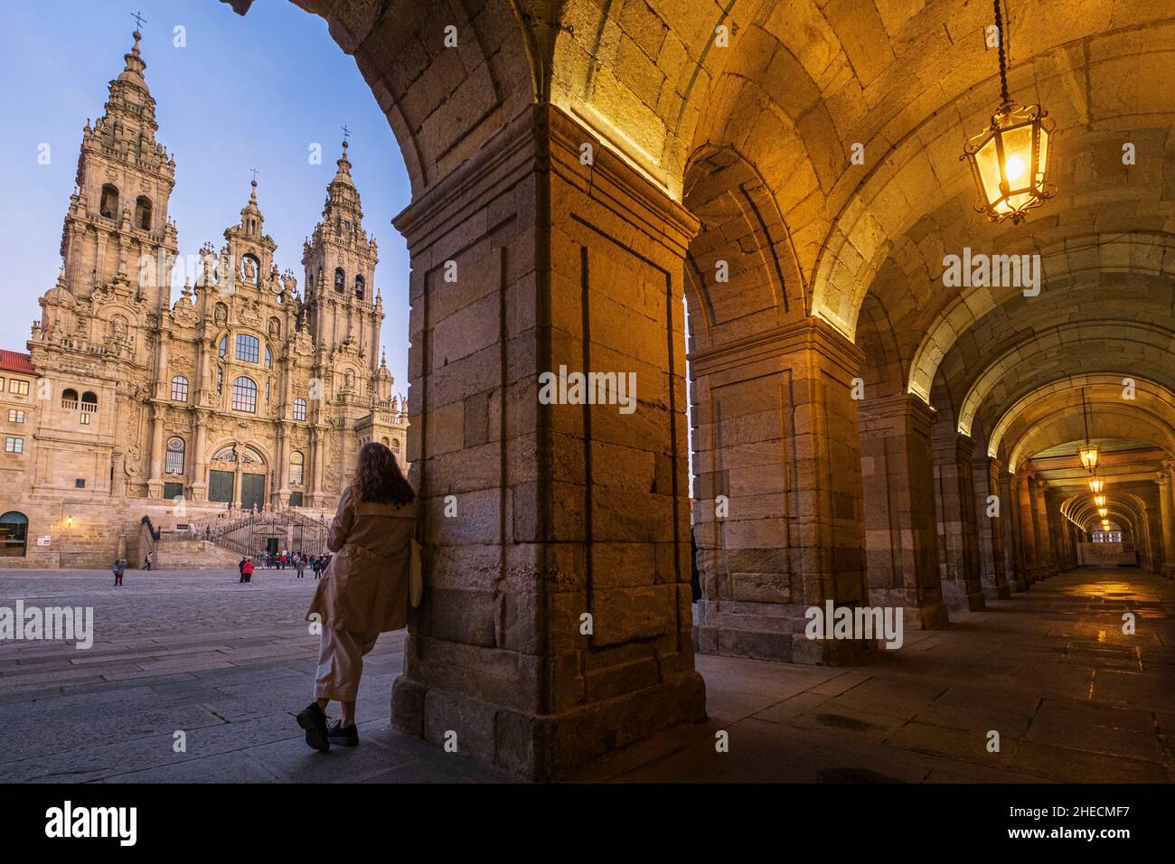 Spain, Galicia, Santiago de Compostela, the old city (UNESCO World Heritage Site), the 11th century Santiago de Compostela cathedral and Praza do Obradoiro Stock Photo
