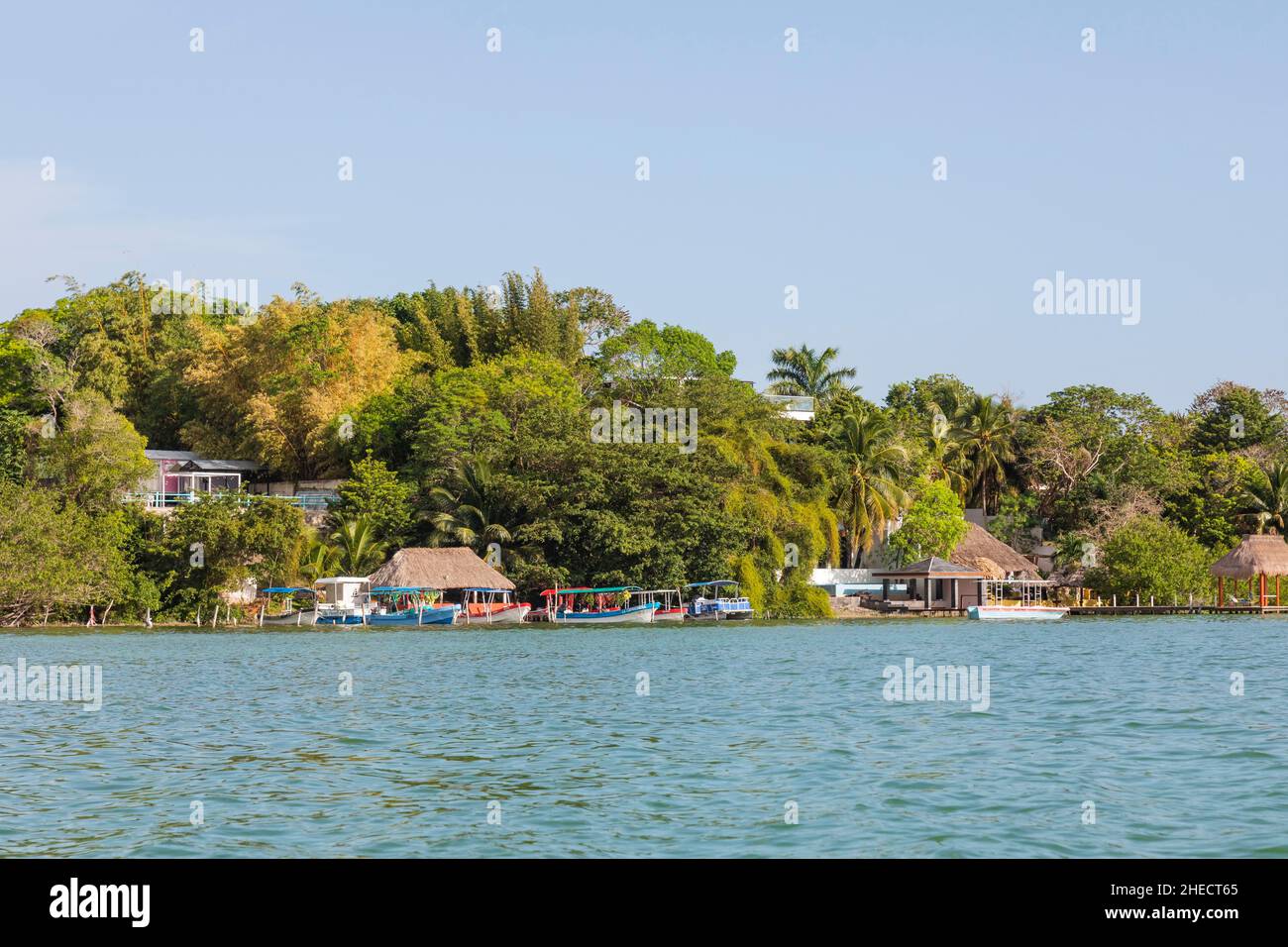 Mexico, Quintana Roo, Bacalar, houses by the lagoon Stock Photo Alamy