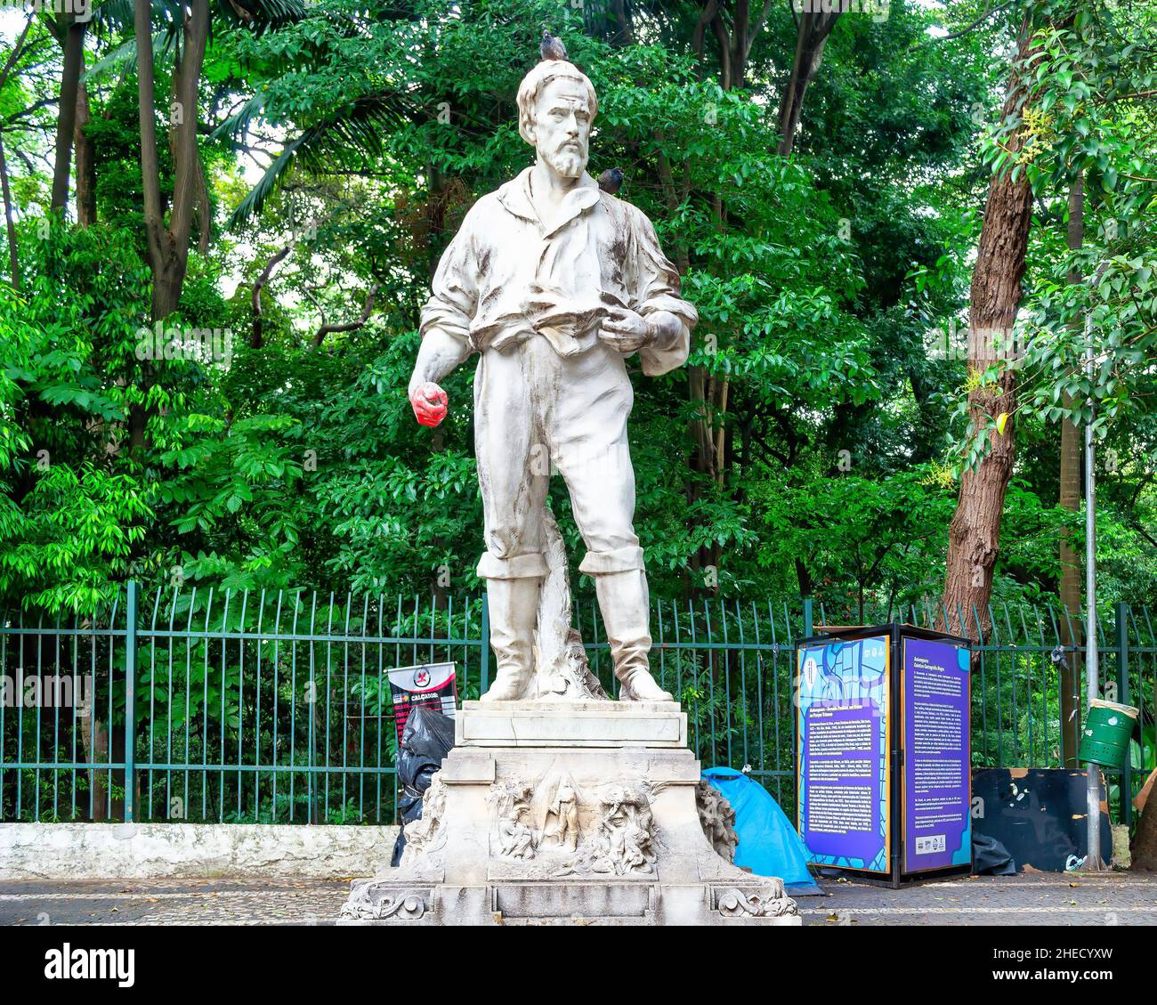Statue or sculpture of Bartolomeu Bueno da Silva (Anhanguera) in the Paulista Avenue in Sao Paulo, Brazil Stock Photo