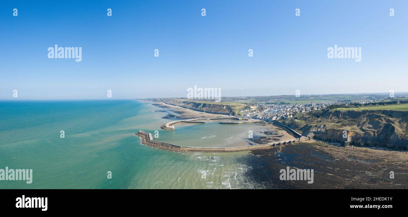 This landscape photo was taken in Europe, France, Normandy, towards Omaha beach, in the spring. We see the panoramic view of the city of Port en Bessi Stock Photo