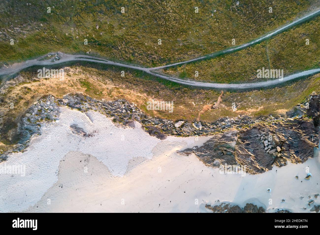 Aerial view sandy beach rocky hi-res stock photography and images - Alamy