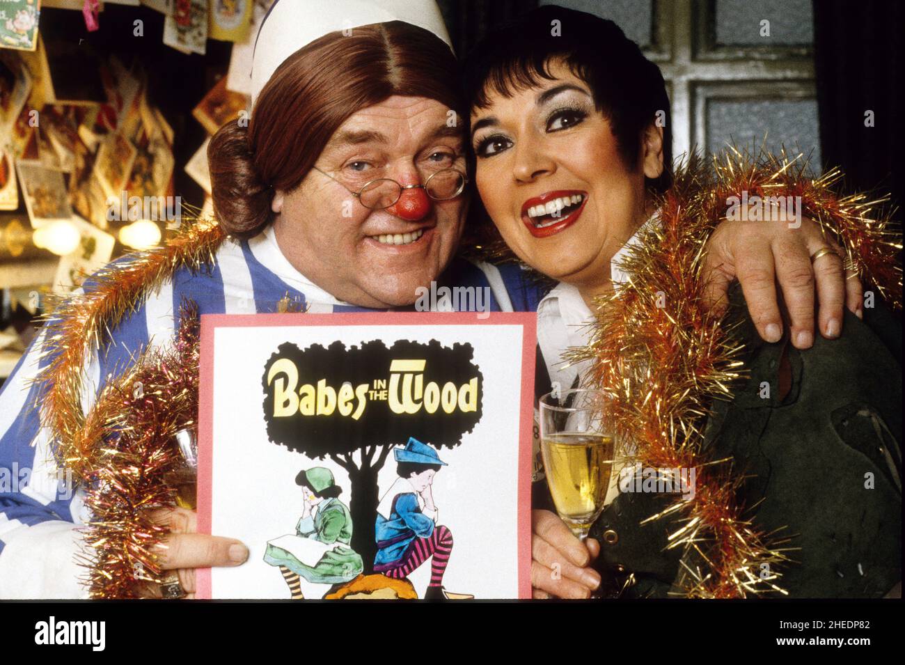 Ruth madoc and les dawson hi-res stock photography and images - Alamy