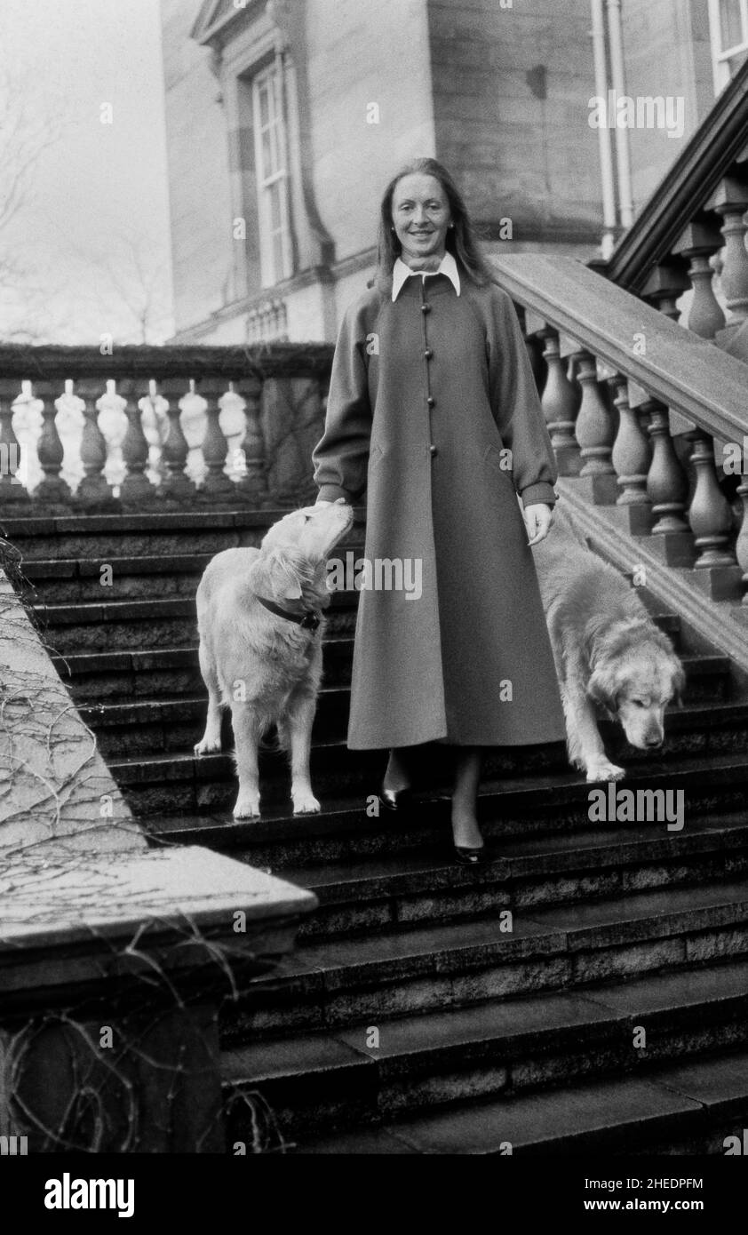 Lady penelope Black and White Stock Photos & Images Alamy