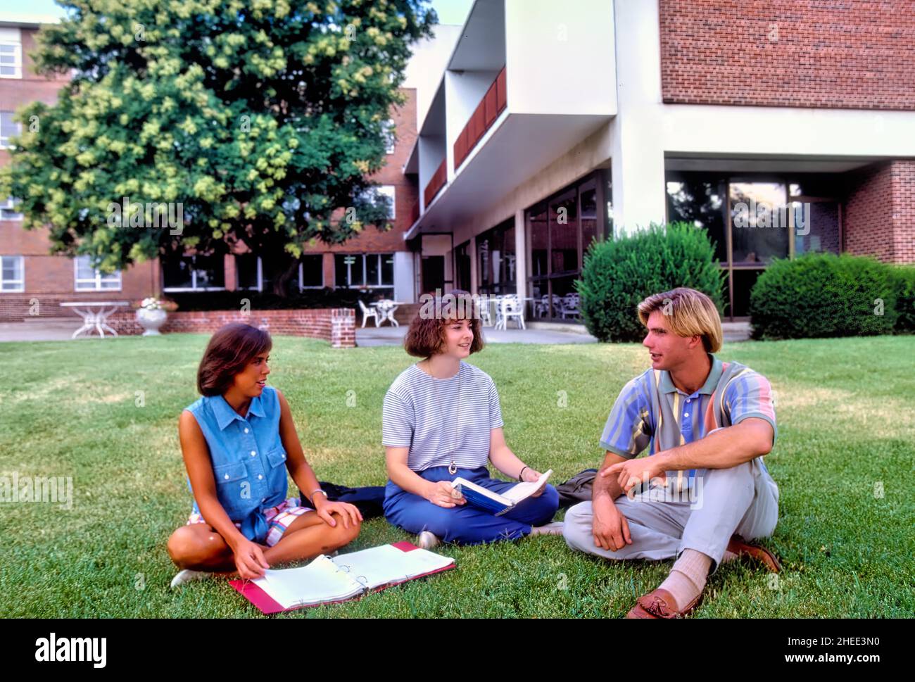 Springfield, Missouri, USA August 8, 2006 Postgraduate students relax