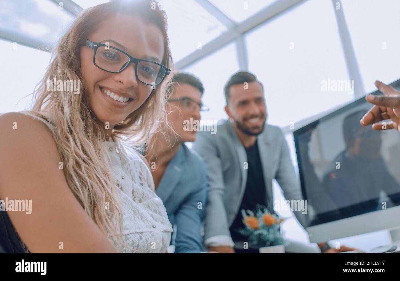 successful business team in the workplace Stock Photo - Alamy