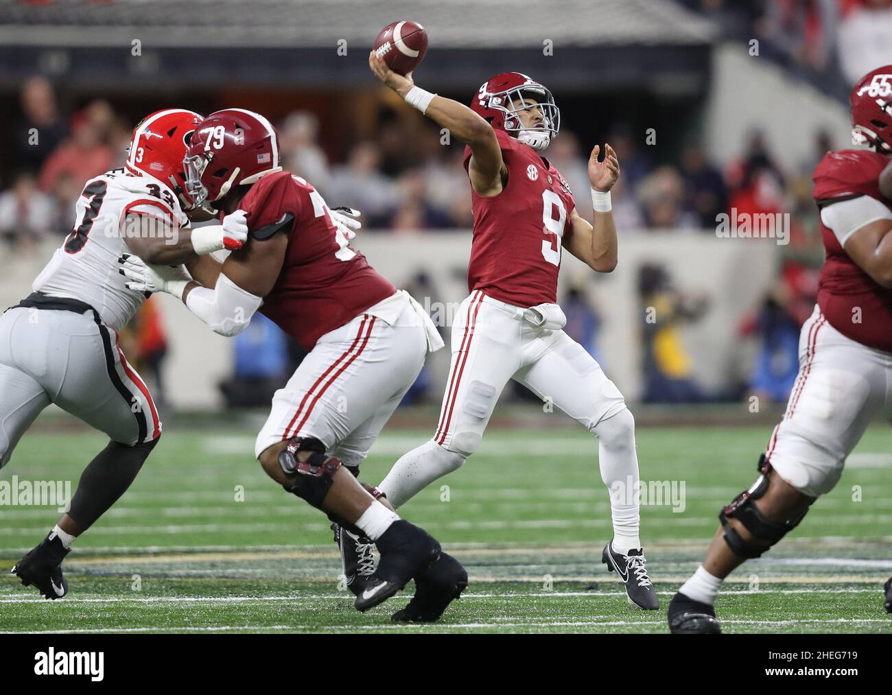 Indianapolis, United States. 10th Jan, 2022. Alabama Crimson Tide quarterback Bryce Young (9) throws against the Georgia Bulldogs during the second half of the 2022 NCAA National Championship football game at Lucas Oil Stadium in Indianapolis, Indiana, on Monday, January 10, 2022. Photo by Aaron Josefczyk/UPI Credit: UPI/Alamy Live News Stock Photo