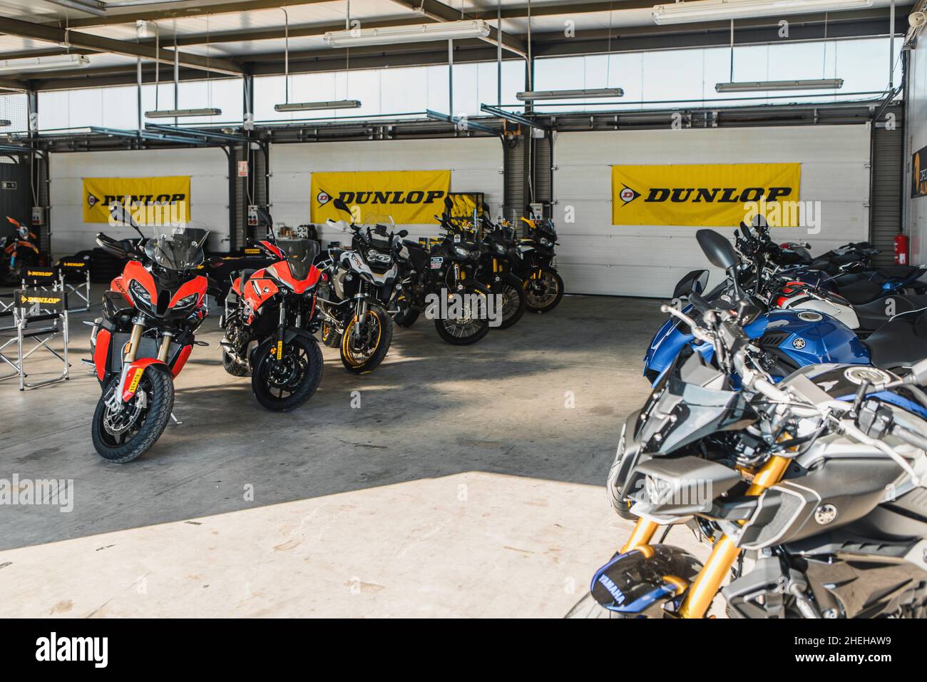 yamaha showroom in redhills