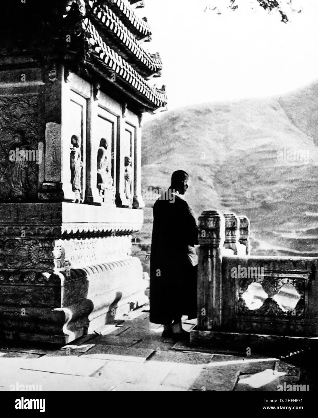 A mountain shrine, China, early 1900s Stock Photo
