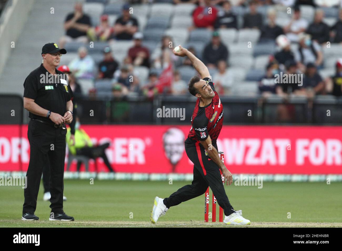 MELBOURNE, AUSTRALIA - JANUARY 11: Josh Lalor of the Renegades bowls during the Big Bash League cricket match between Melbourne Renegades and Sydney Sixers at GMHBA Stadium Geelong on January 11, 2022 in Geelong, Australia. Image Credit: brett keating/Alamy Live News Stock Photo