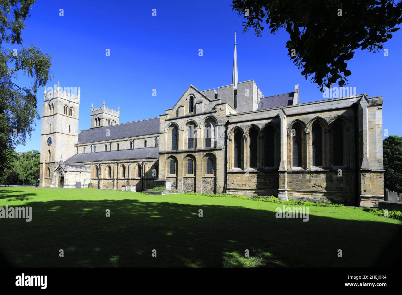 The Priory Church of Our Lady and St Cuthbert, Worksop town