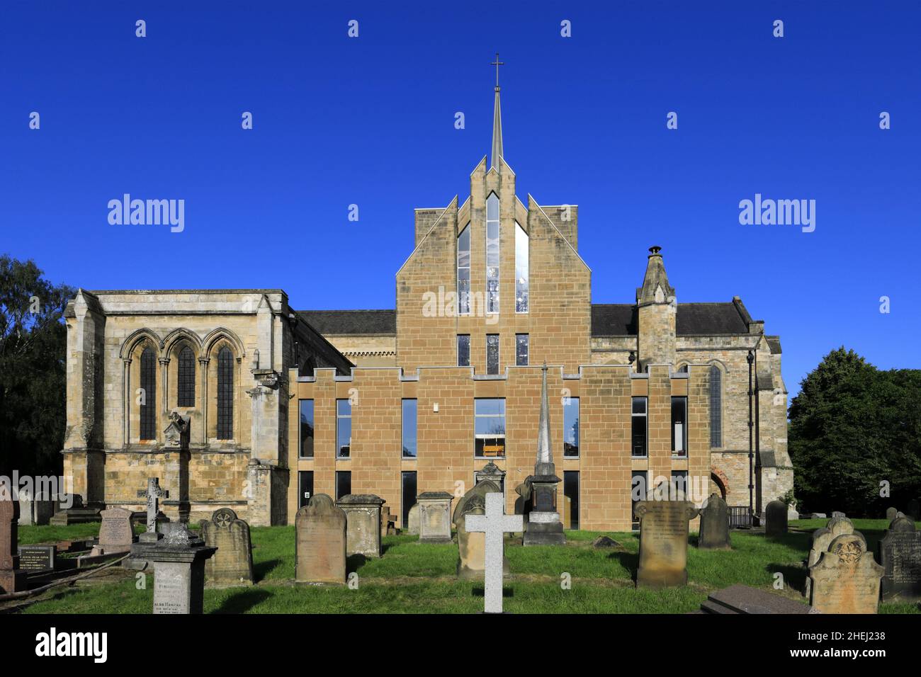 The Priory Church of Our Lady and St Cuthbert, Worksop town