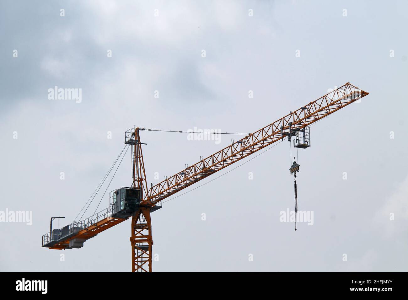 A Horizontal Long Jib Construction Tower Crane Stock Photo Alamy
