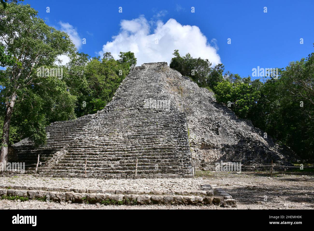 Ixmoja pyramid, Nohoch Mul, Maya ruins, Coba Archeological Area, Quintana Roo, Yucatán Peninsula, Mexico, North America Stock Photo