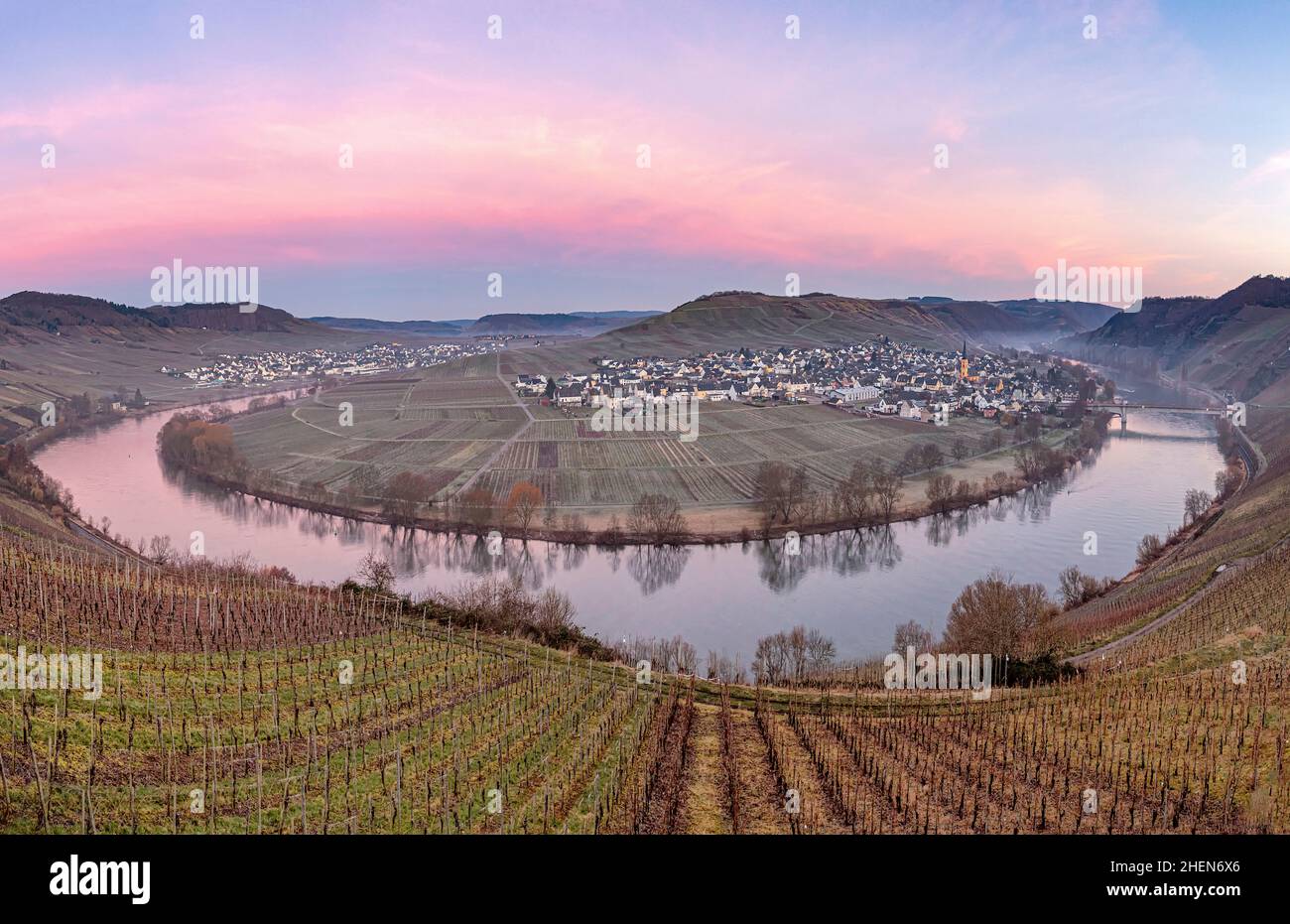 scenic moselle river loop with village Trittenheim seen from Leiwen ...