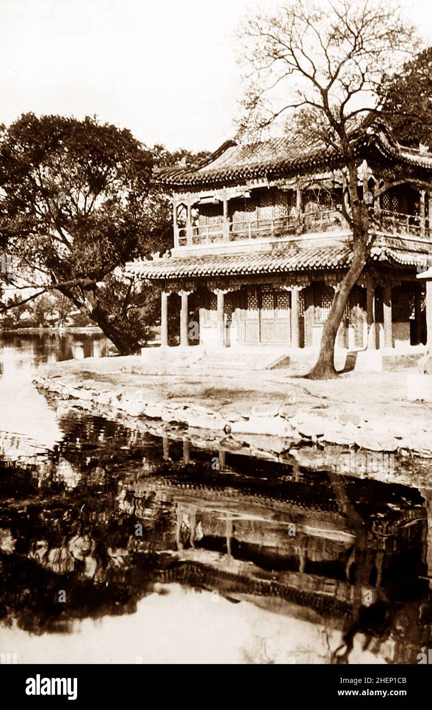 Ying Tai Palace, Beijing, China, early 1900s Stock Photo