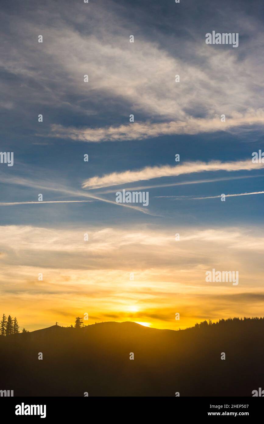 At sunset background hi-res stock photography and images - Alamy