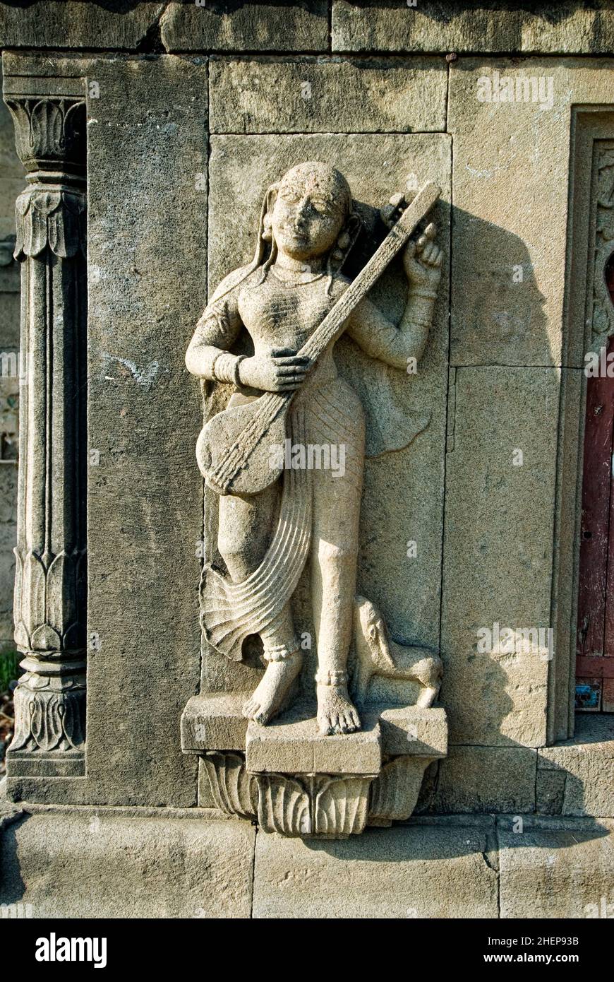 Marathi woman hi-res stock photography and images - Alamy