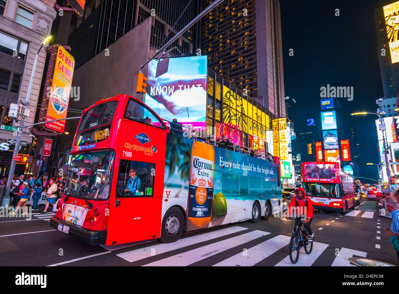 New york city bus blur hi-res stock photography and images - Alamy