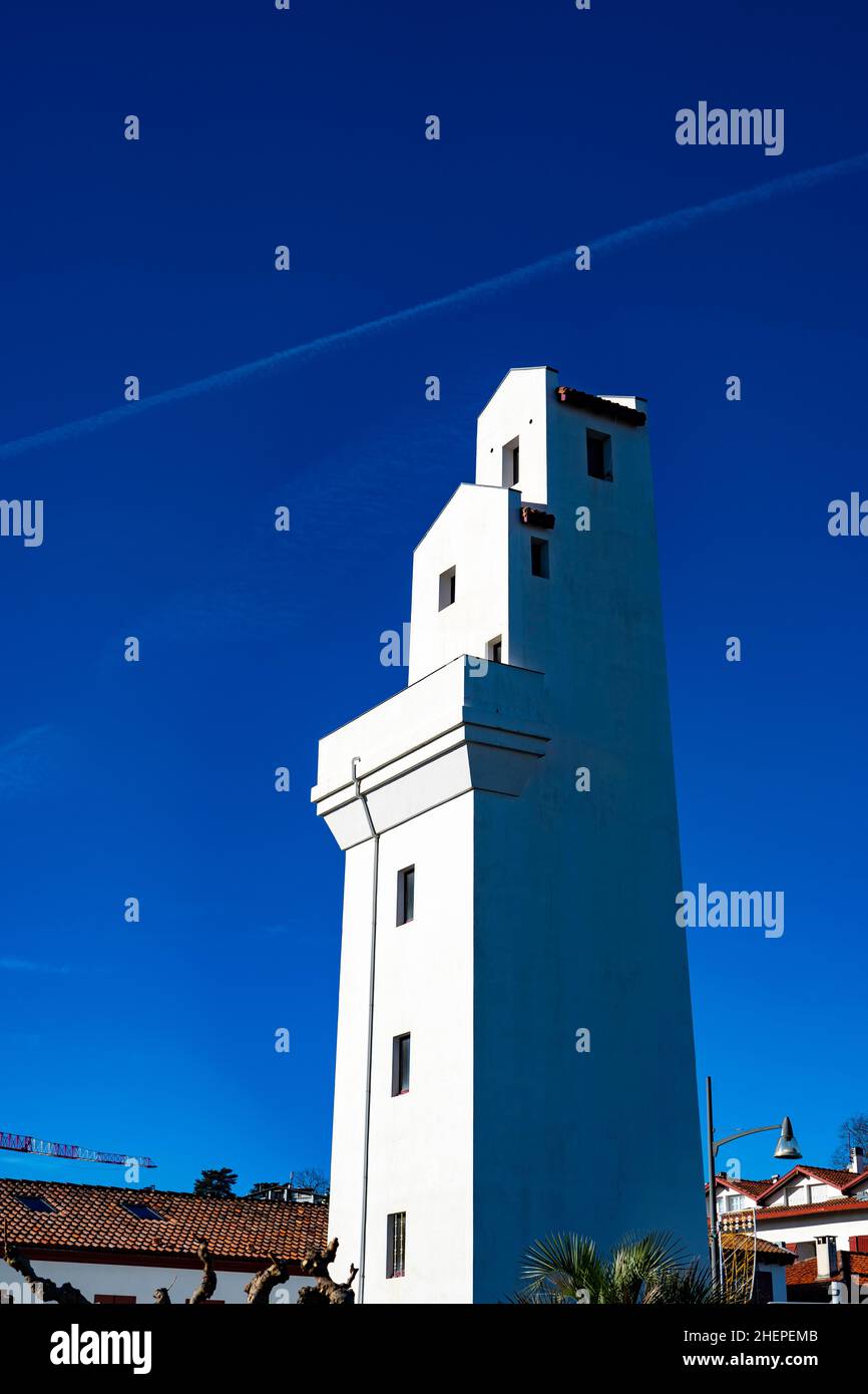 Twin lighthouse, phare, by André Pavlovsky in Ciboure and Saint Jean de Luz in the French Basque Country, Pyrenees Atlantique, constructed in 1936. Stock Photo