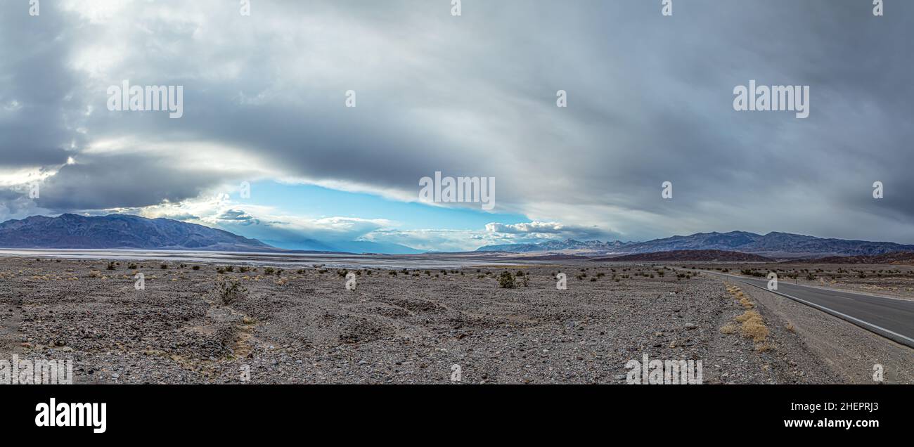 Panorama death valley hi-res stock photography and images - Alamy