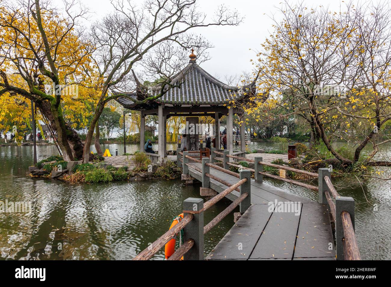 Promenade pontoon with pagoda on one of the ponds of the Three Pools